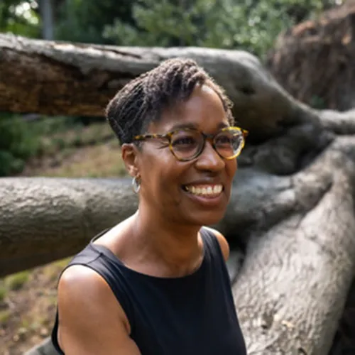 Viv Grant